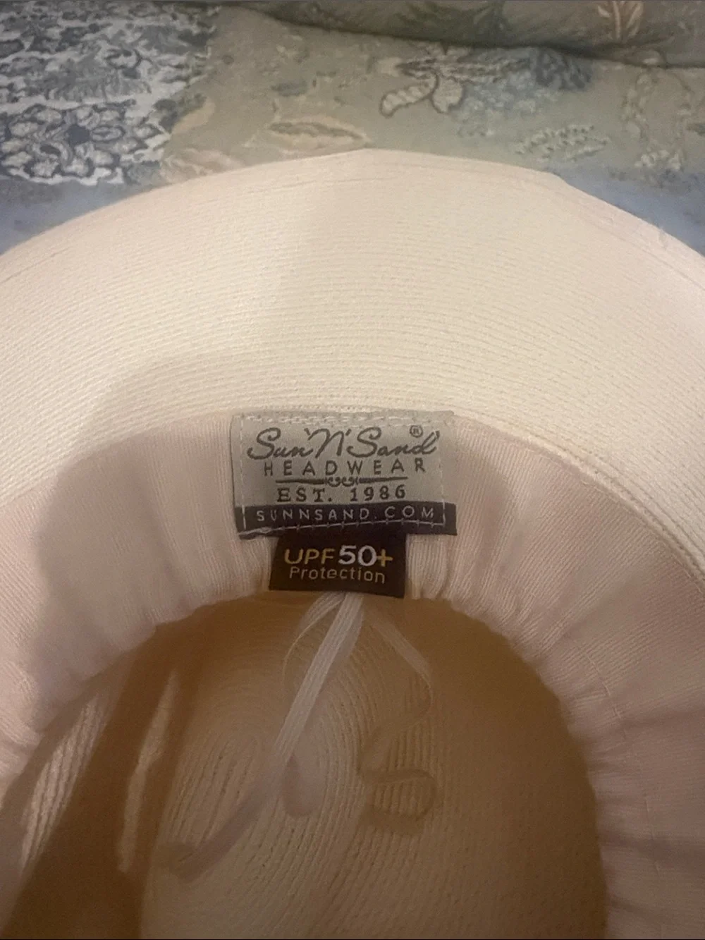 Wide-Brim Cream Sun Hat with Decorative Beaded Band
